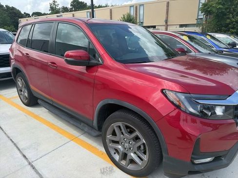 Used 2023 Honda Passport EX-L image 4