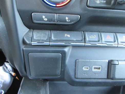 Certified 2022 Chevrolet Silverado 1500 LT Trail Boss w/ Safety Package AWD/4WD image 34
