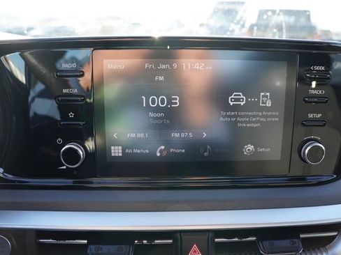 Used 2022 Kia K5 LXS image 21