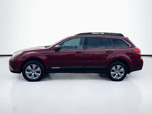Used 2011 Subaru Outback 2.5i Limited image 8