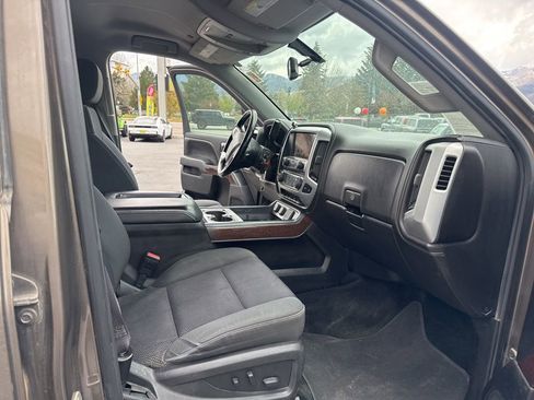 Used 2014 GMC Sierra 1500 SLE w/ Suspension Package, Off-Road AWD/4WD image 12