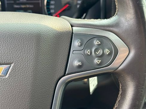 Used 2015 Chevrolet Silverado 1500 LTZ Z71 w/ LTZ Plus Package AWD/4WD image 33