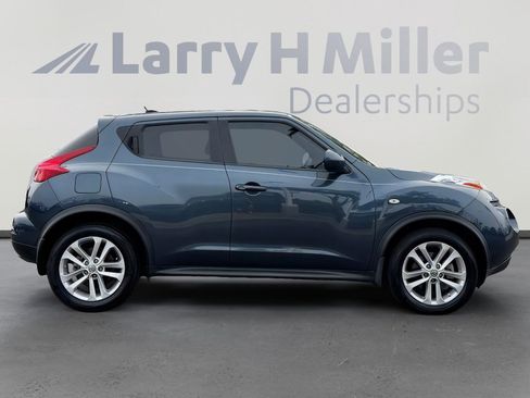 Used 2011 Nissan Juke SV FWD image 7