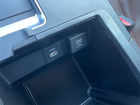 Used 2023 Acura MDX SH-AWD w/ Advance Package image 31