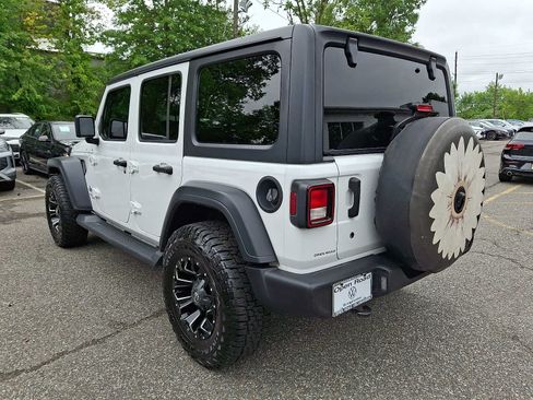 Used 2018 Jeep Wrangler Unlimited Sport S AWD/4WD image 4