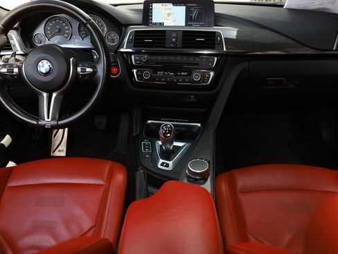 Used 2020 BMW M4 Coupe w/ M Driver's Package image 2
