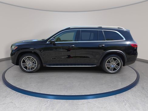 New 2026 Mercedes-Benz GLS 450 4MATIC image 8