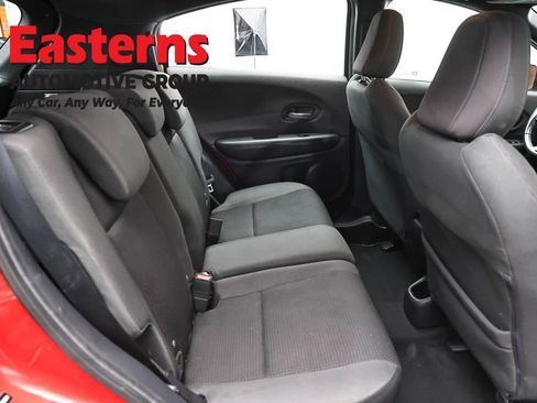 Used 2019 Honda HR-V Sport image 21