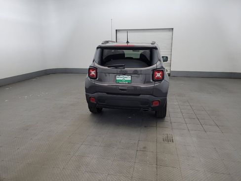 Used 2021 Jeep Renegade Latitude w/ Sun & Sound Group AWD/4WD image 7