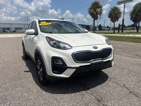 Used 2021 Kia Sportage LX AWD/4WD image 1