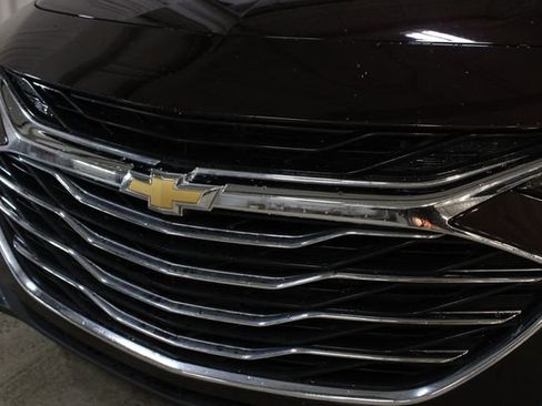 Used 2020 Chevrolet Malibu LT image 31