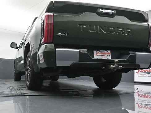 Used 2023 Toyota Tundra Limited AWD/4WD image 40