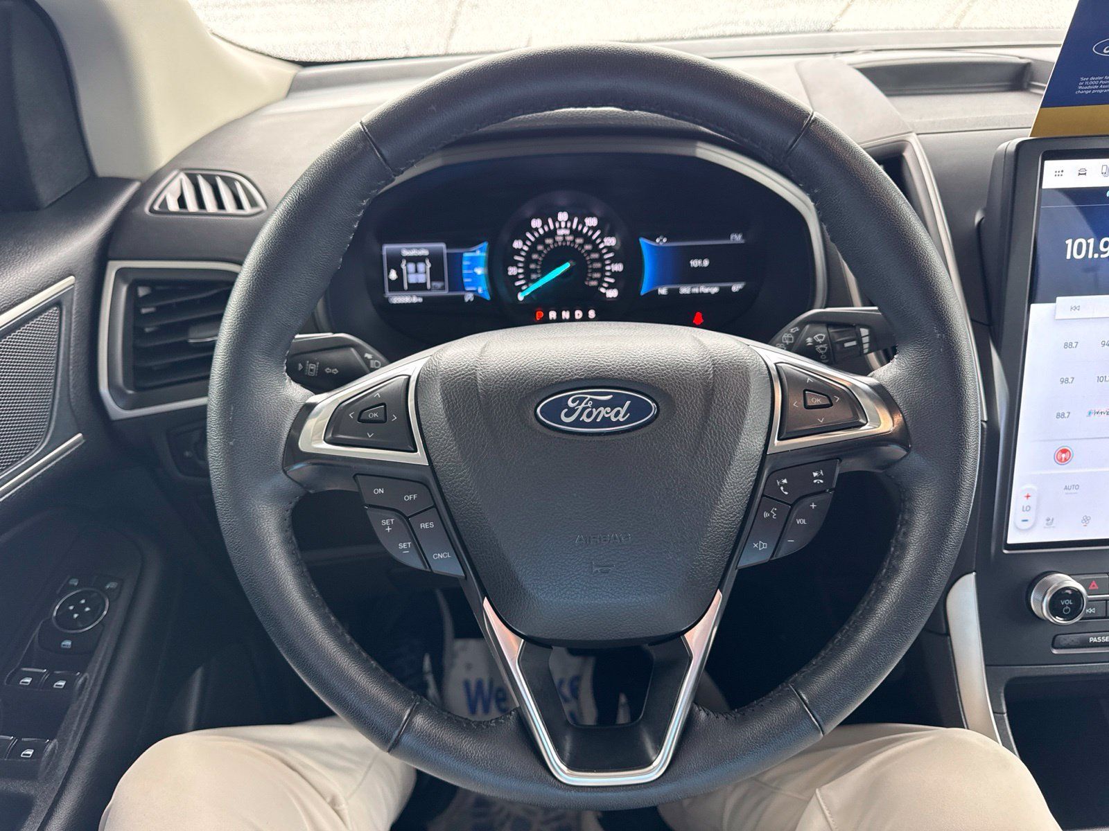 Certified 2024 Ford Edge SEL w/ Convenience Package AWD/4WD image 27