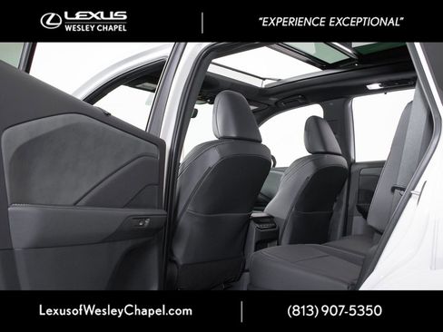 New 2026 Lexus TX 350 AWD image 9