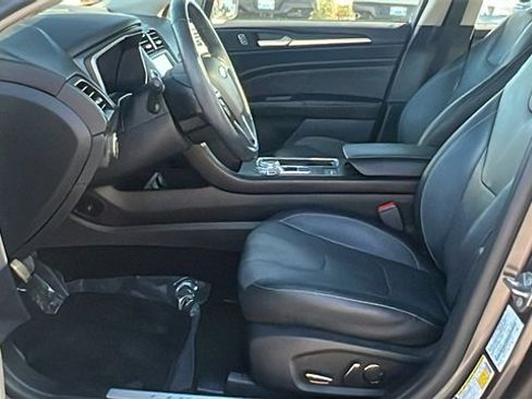 Used 2020 Ford Fusion Energi Titanium image 18