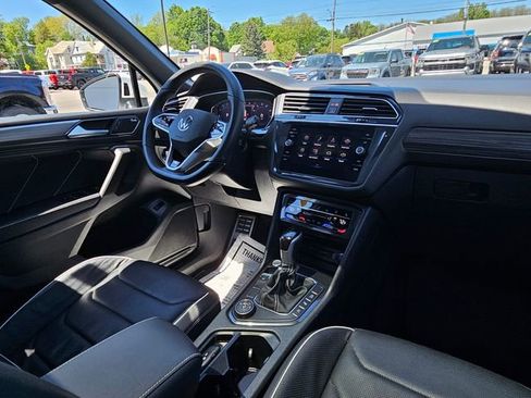 Used 2024 Volkswagen Tiguan SEL R-Line AWD/4WD image 20