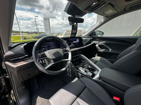 New 2026 Audi Q5 Premium Plus image 9