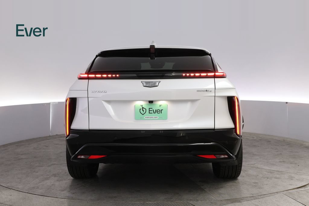 Used 2024 Cadillac Lyriq Sport AWD/4WD image 15