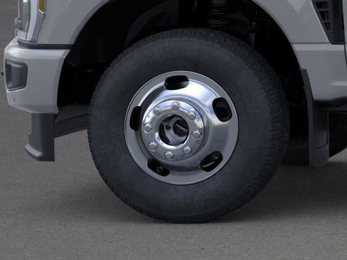 New 2026 Ford F350 Platinum AWD/4WD image 19
