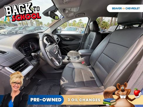 Used 2024 GMC Terrain SLT AWD/4WD image 13