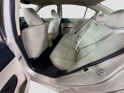 Used 2017 Honda Accord LX image 17