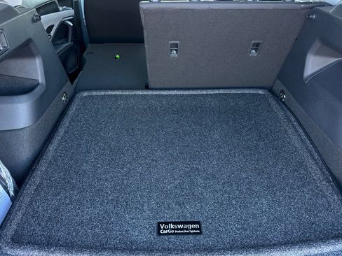 New 2026 Volkswagen Tiguan S image 15