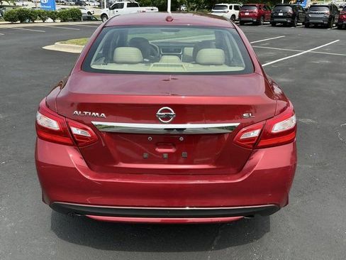 Used 2016 Nissan Altima 2.5 SL w/ 2.5 Technology w/LED Package FWD image 4