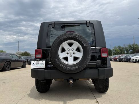 Used 2009 Jeep Wrangler X AWD/4WD image 26