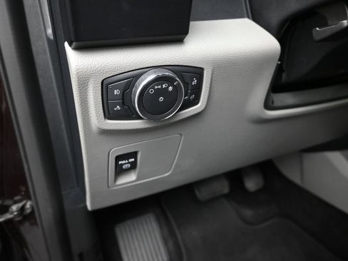 Used 2018 Ford F150 XL w/ Equipment Group 101A Mid RWD image 13