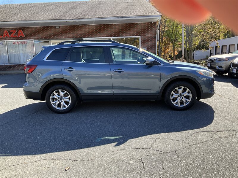 Used 2015 MAZDA CX-9 Touring w/ Touring Technology Package AWD/4WD image 4