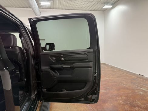 Used 2022 RAM 1500 Limited w/ Body-Colour Bumper Group AWD/4WD image 66