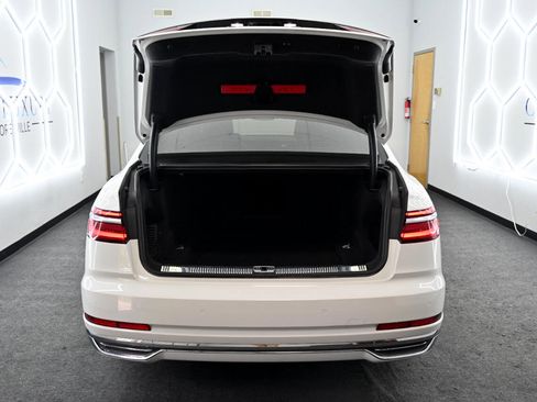 Used 2021 Audi A8 L 3.0T image 44