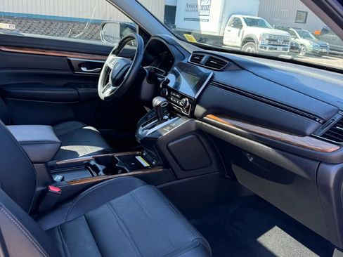 Used 2021 Honda CR-V Touring image 17