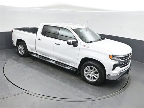 Used 2024 Chevrolet Silverado 1500 LTZ image 27