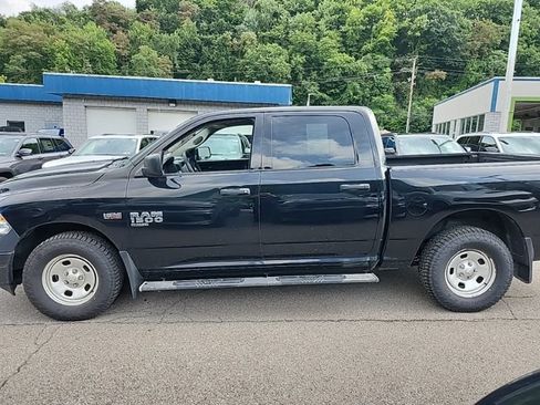 Used 2020 RAM 1500 Tradesman AWD/4WD image 4