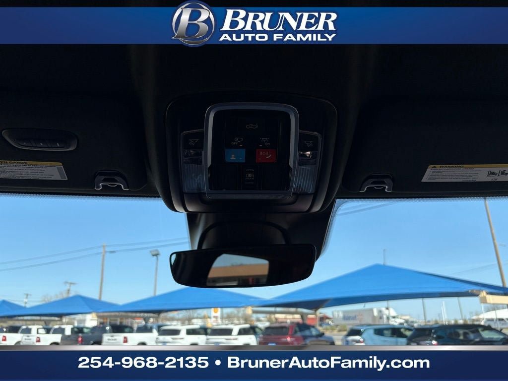 New 2026 RAM 2500 Laramie w/ Night Edition AWD/4WD image 20