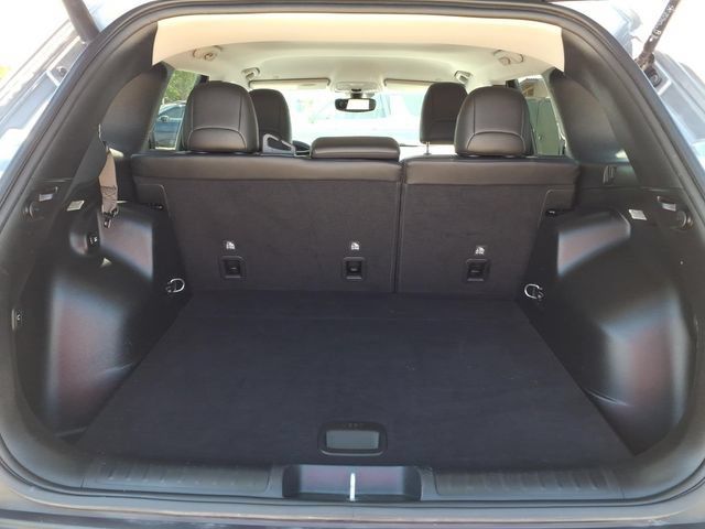 Used 2022 Jeep Cherokee Trailhawk w/ Premium Leather Package AWD/4WD image 8
