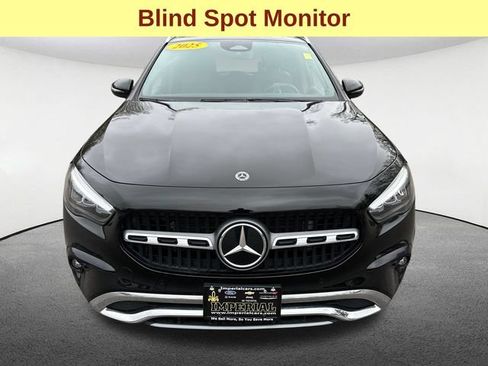 Used 2025 Mercedes-Benz GLA 250 4MATIC image 4