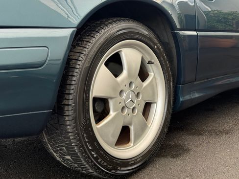 Used 1999 Mercedes-Benz SL 500 image 40