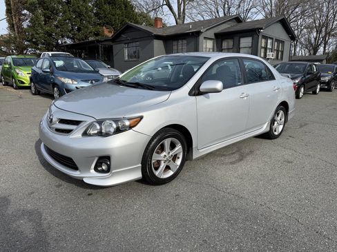 Used 2013 Toyota Corolla S Special Edition image 2