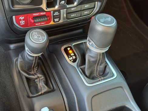Used 2023 Jeep Wrangler Unlimited Rubicon 392 AWD/4WD image 32