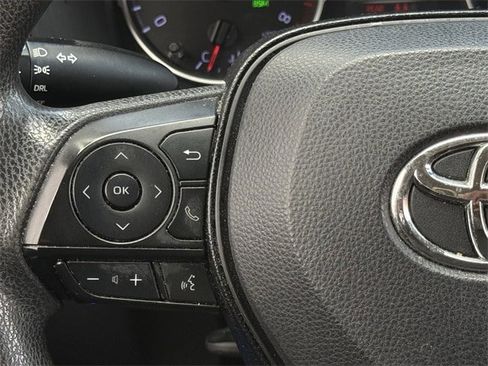 Used 2019 Toyota RAV4 LE w/ Carpet Mat Package image 14