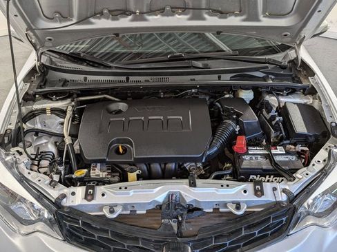 Used 2015 Toyota Corolla S image 42