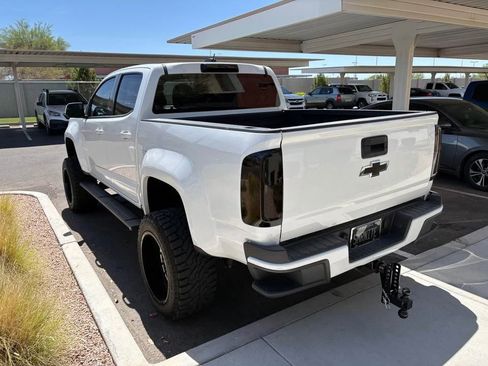 Used 2018 Chevrolet Colorado LT RWD image 3