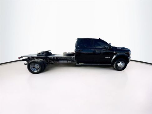 Used 2023 RAM 5500 SLT w/ Quick Order Package 2YG SLT image 8