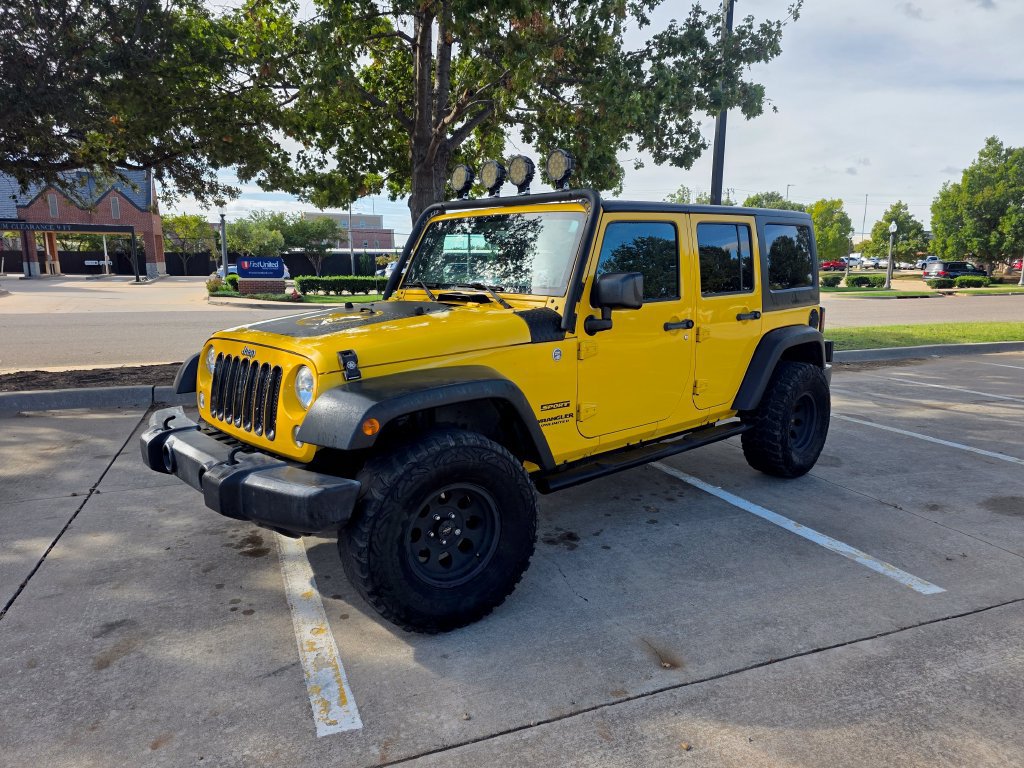 Used 2015 Jeep Wrangler Unlimited Sport w/ Quick Order Package 24S AWD/4WD image 2