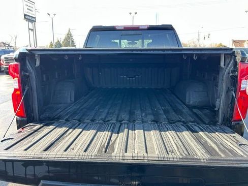 Used 2021 Chevrolet Silverado 1500 RST w/ Redline Edition image 9