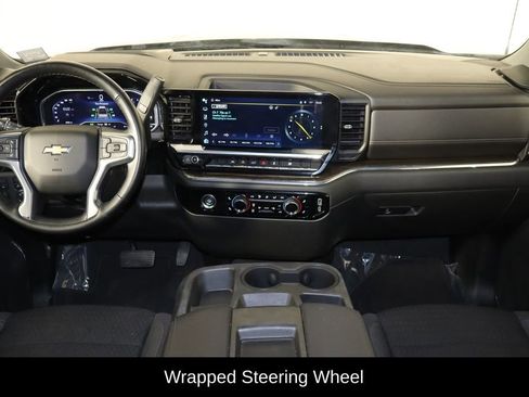 Used 2023 Chevrolet Silverado 1500 LT AWD/4WD image 13