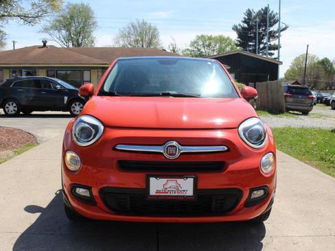 Used 2016 FIAT 500X Lounge image 3