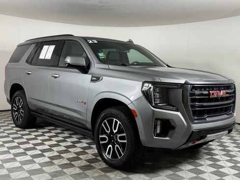 Used 2023 GMC Yukon AT4 w/ AT4 Premium Package AWD/4WD image 10
